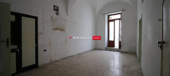 5 rooms Building in Martina Franca, Italy No. 42465 9