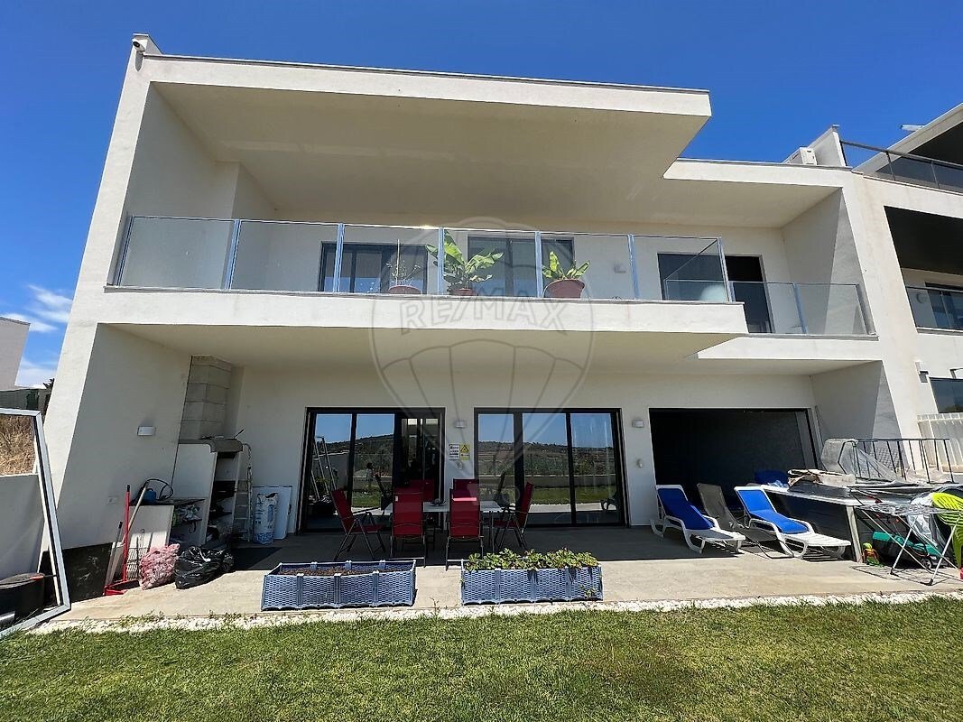 Villa de 4 dormitorios en Alvor, Portugal No. 23445