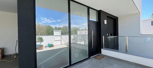 Villa de 4 dormitorios en Alvor, Portugal No. 23445 34