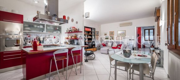 4 rooms House in Ferrara, Italy No. 167217 19