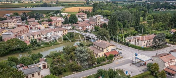 4 rooms House in Ferrara, Italy No. 167217 27