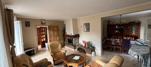 Casa de 4 dormitorios en Aube, France No. 232377 6