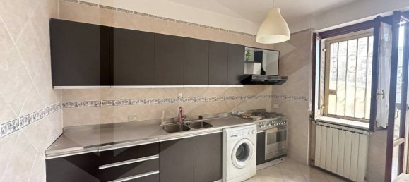 88m² Garage in Naples, Italy No. 26537 21