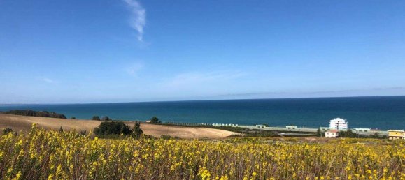 1-salle Terrain à Termoli, Italy No. 174013 3