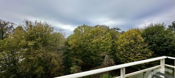 2 bedrooms Apartment in La Celle-Saint-Cloud, France No. 139788 10