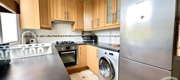 2 bedrooms Apartment in La Celle-Saint-Cloud, France No. 139788 4