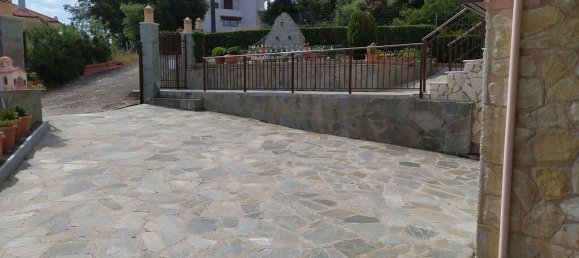 8 غرف نوم عقار تجاري في Kalamos, Greece رقم 3691 9