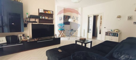 3 bedrooms Apartment in Livorno, Italy No. 286100 6