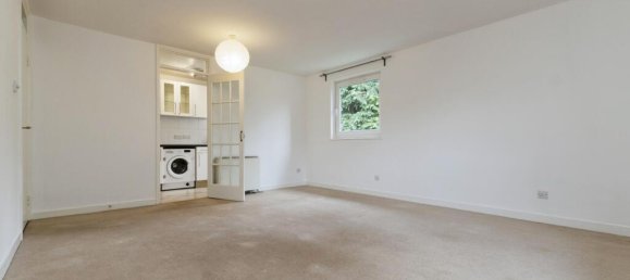 2 غرف نوم شقة في Kenley, United Kingdom رقم 8052 16