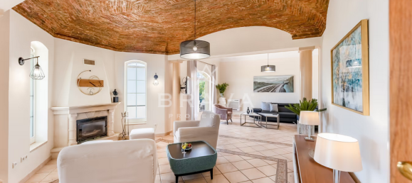 4 Schlafzimmer Villa in Loule, Portugal, Nr. 256137 18