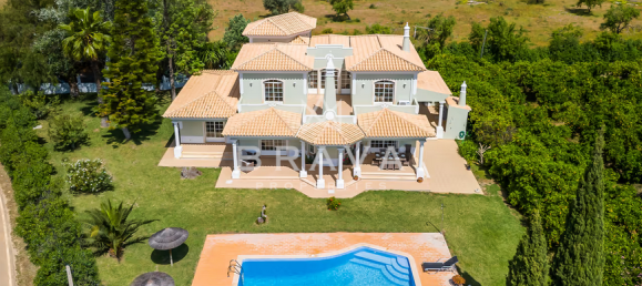4 Schlafzimmer Villa in Loule, Portugal, Nr. 256137 45