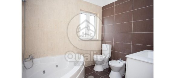 3 غرف نوم منزل في Almada, Portugal رقم 141909 9