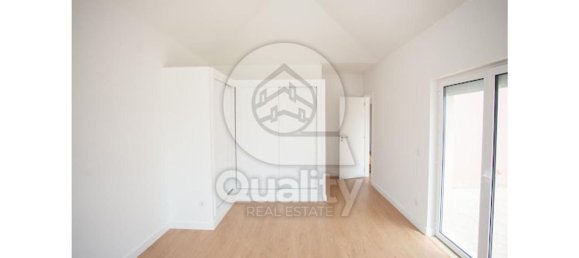 3 غرف نوم منزل في Almada, Portugal رقم 141909 5