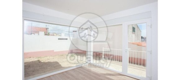 3 غرف نوم منزل في Almada, Portugal رقم 141909 27