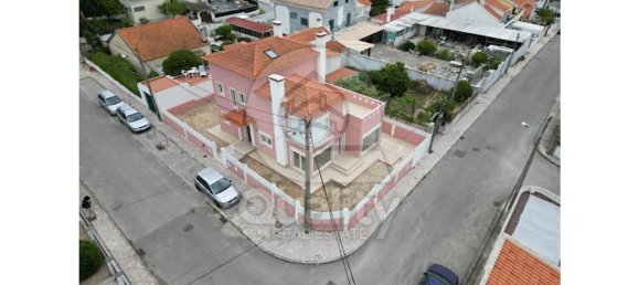 3 غرف نوم منزل في Almada, Portugal رقم 141909 42