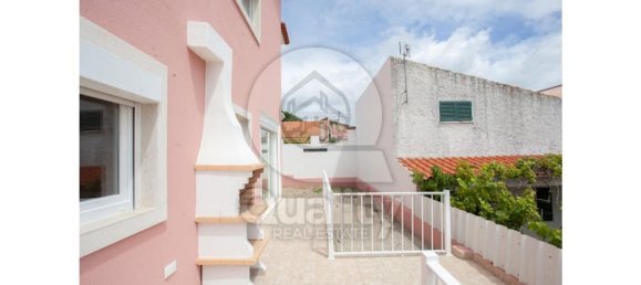 3 غرف نوم منزل في Almada, Portugal رقم 141909 21