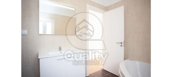 3 غرف نوم منزل في Almada, Portugal رقم 141909 7