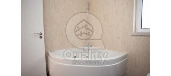 3 غرف نوم منزل في Almada, Portugal رقم 141909 8