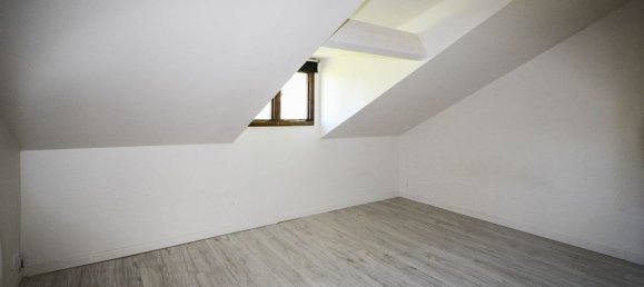 Casa de 2 dormitorios en Le Charme, France No. 87579 11