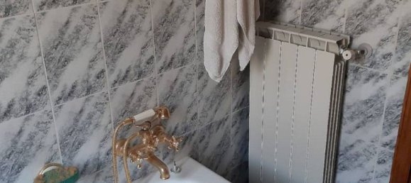 2 Schlafzimmer Haus in Caprese Michelangelo, Italy, Nr. 5803 9