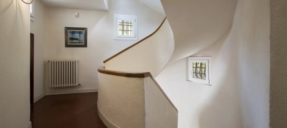 10 bedrooms Commercial property in Grasse, France No. 909 10