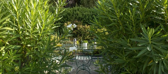 10 bedrooms Commercial property in Grasse, France No. 909 18