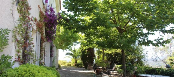 10 bedrooms Commercial property in Grasse, France No. 909 14