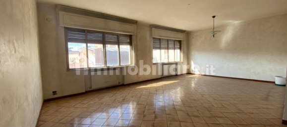 Apartamento T4 em Benevento, Italy N.º 228031 3