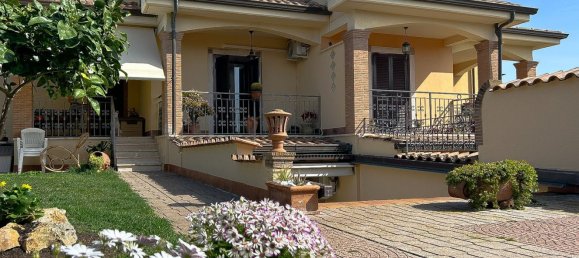 5غرفة فيلا في Ardea, Italy رقم 82386 2