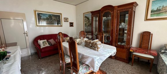 2 rooms Apartment in Rome, Italy No. 145880 10