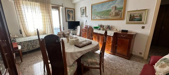 2 rooms Apartment in Rome, Italy No. 145880 9