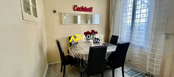 2 bedrooms House in Argenteuil, France No. 143804 5