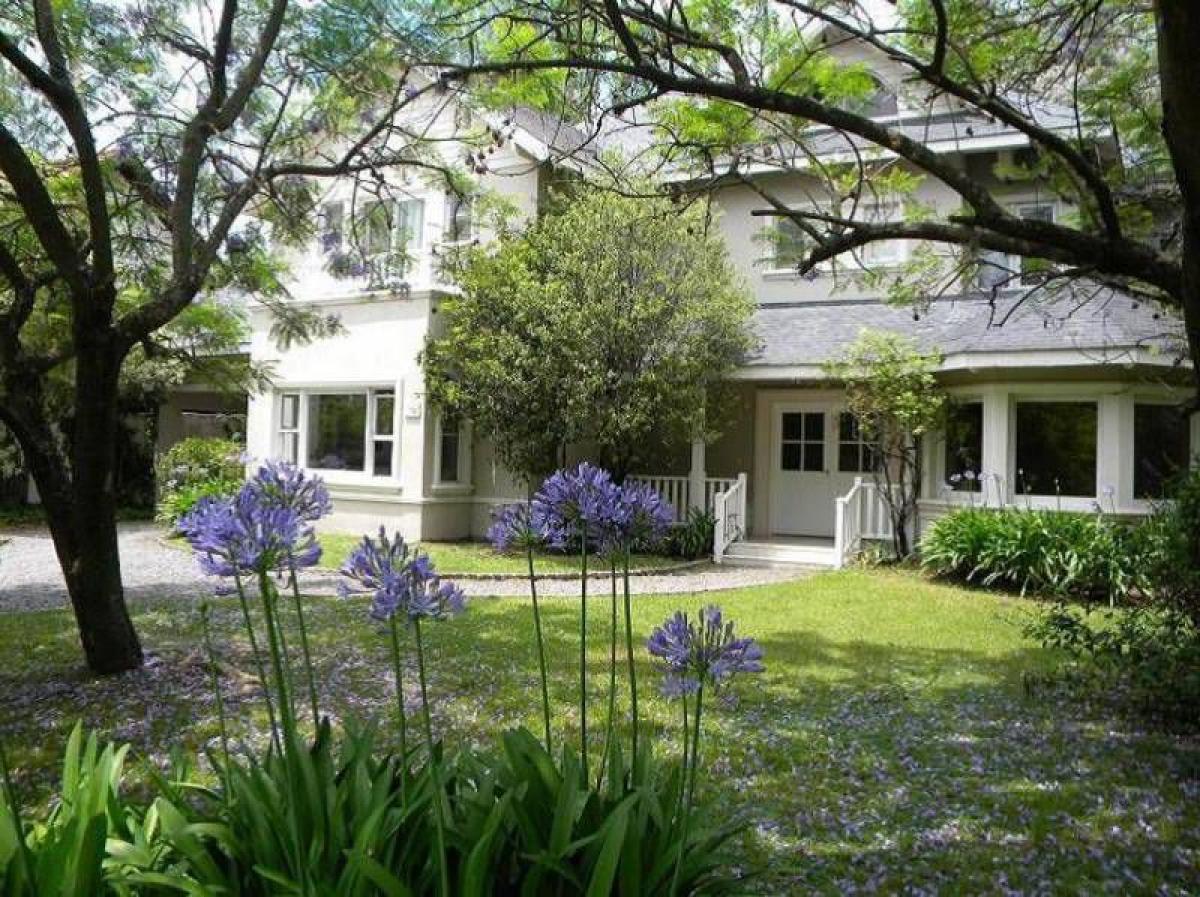 Дом с 5 спальнями в Хосе-Клементе-Пас, Аргентина № 88348