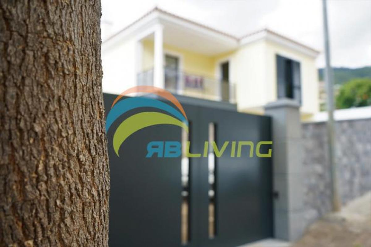 3 bedrooms House in Funchal, Portugal No. 184