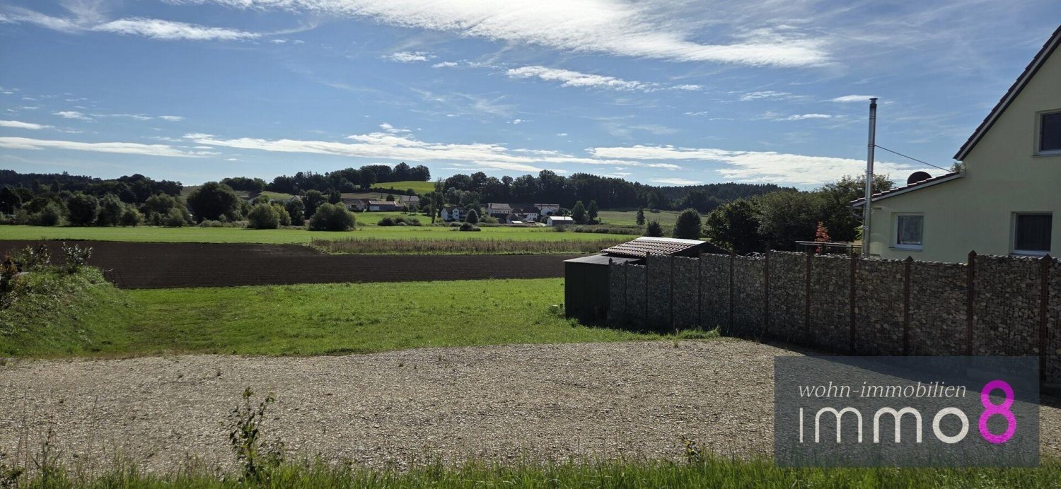 Земельный участок в Ландсхут, Германия № 332680