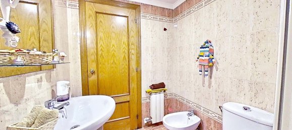 3 غرف نوم شقة في Tarragona, Spain رقم 176640 26