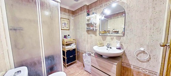 3 غرف نوم شقة في Tarragona, Spain رقم 176640 25