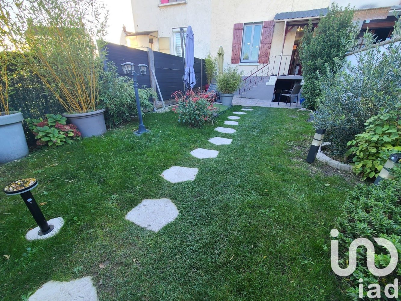 Adosado de 2 dormitorios en Romilly-sur-Seine, France No. 219648