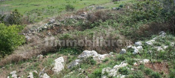 617m² Land in Ugento, Italy No. 153315 3