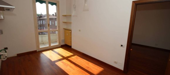 3 bedrooms Apartment in Sassuolo, Italy No. 327615 14