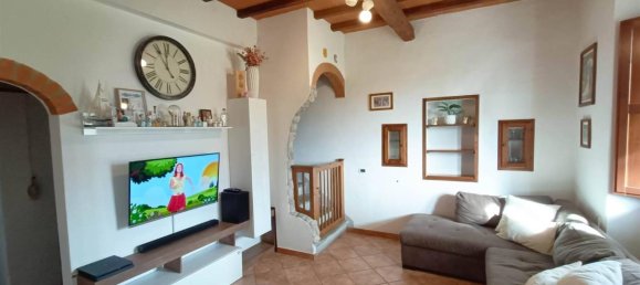 4 rooms House in Vicchio, Italy No. 33808 11