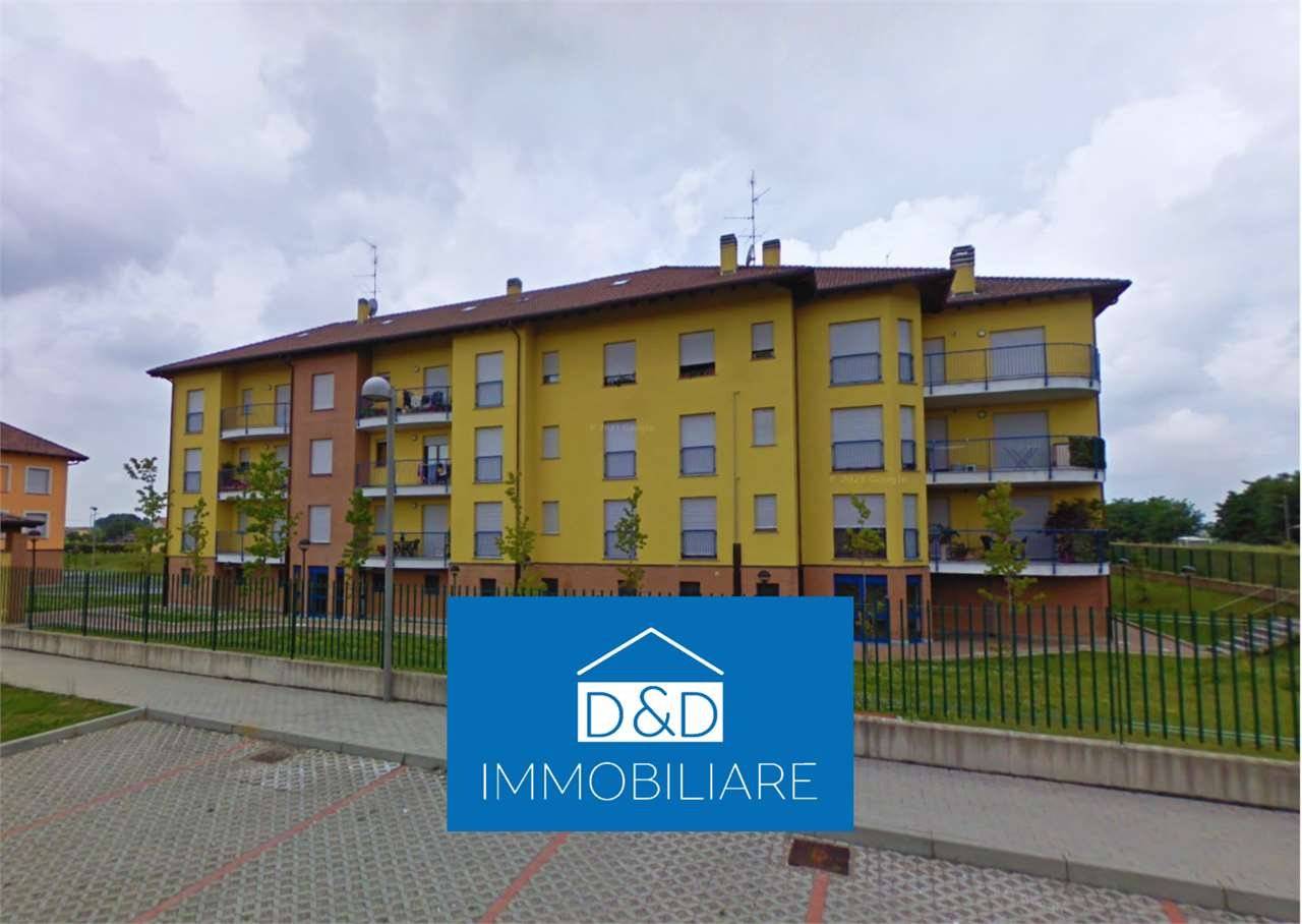 3 bedrooms Apartment in Oleggio, Italy No. 7502