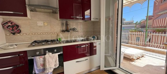 4 rooms Penthouse in Rome, Italy No. 267398 3