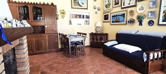 Apartamento de 3 habitaciónes en Ardea, Italy No. 284405 13