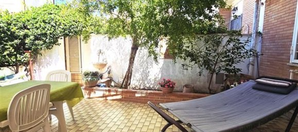 Apartamento de 3 habitaciónes en Ardea, Italy No. 284405 10