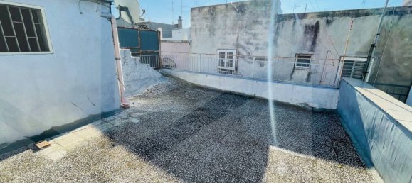 2 rooms House in Valenzano, Italy No. 21651 3