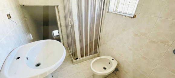 2 rooms House in Valenzano, Italy No. 21651 10