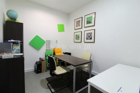 Propiedad comercial en Barcelos, Portugal 109 m² No. 202263