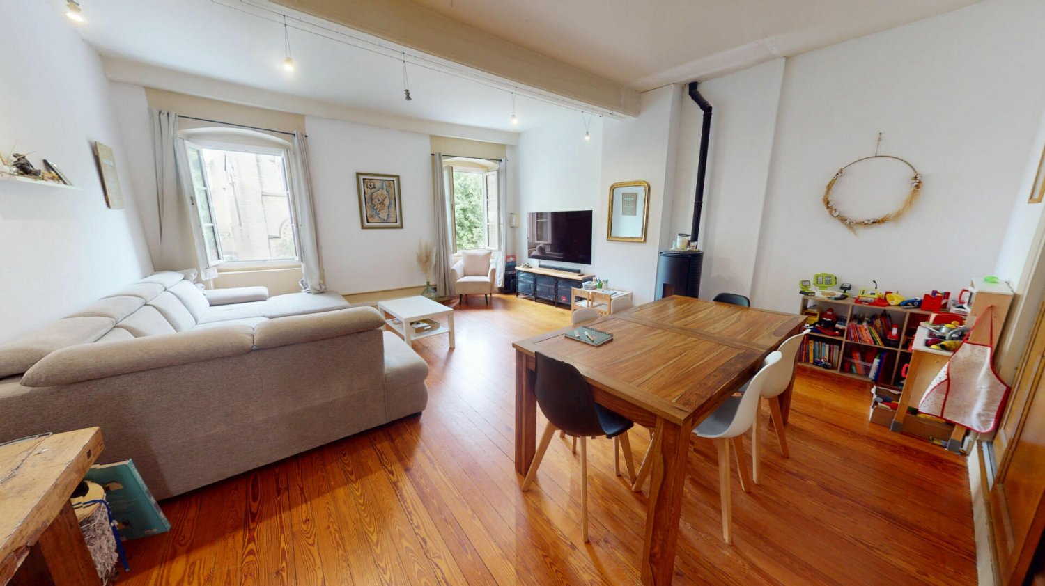 4 Schlafzimmer Wohnung in Lagnieu, France, Nr. 362084