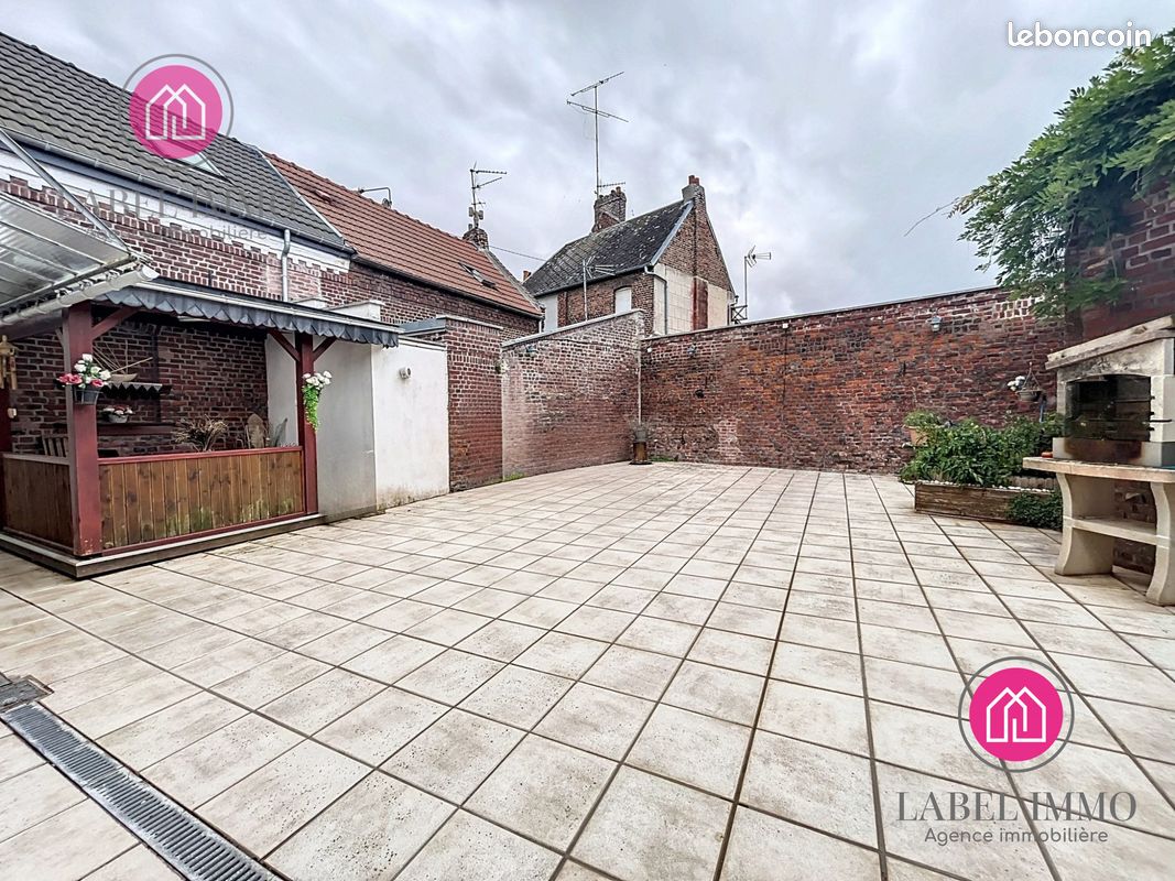 4 Schlafzimmer Haus in Raillencourt-Sainte-Olle, France, Nr. 246134